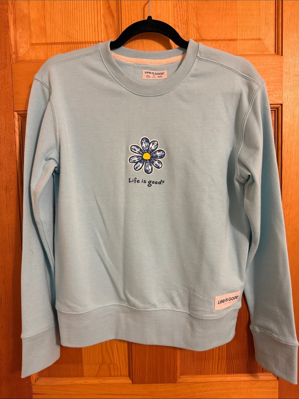 Life Is Good Light Blue Daisy Crewneck Sweatshirt